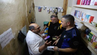 Ayakkabı dükkanında ilaç satışına polis engeli