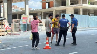 Ayazağada maaşlarını alamayan inşaat işçileri eylem yaptı
