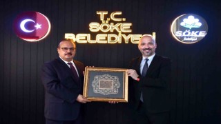 Aydın Valisi Canbolat, Söke Belediye Başkanı Arıkan ile görüştü