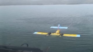 Bafa Gölüne sert iniş yapan uçaktaki ikisi pilot üç personel sağ olarak kurtarıldı