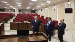 Bakan Bolat, KKTC Meclisi Başkanı Töre ile görüştü
