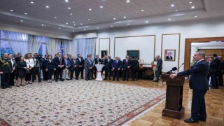 Bakan Fidan, Pekinde Türk iş adamları ile bir araya geldi