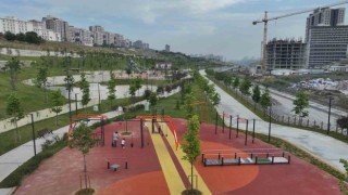 Başakşehirde Çam ve Sakura Millet Bahçesine yoğun ilgi