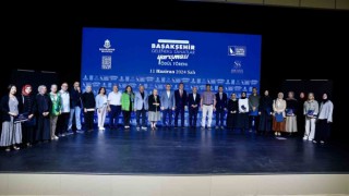 Başakşehirde Gelenekli Sanatlar Yarışmasının kazananları ödüllerini aldı