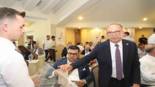 Başkan Akın, Ege Belediyeler Birliği Encümen Üyeliğine seçildi