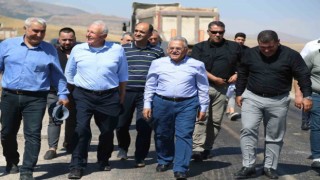 Başkan Büyükkılıç ilçeleri ‘hizmet ile ihya etmeye devam edecek