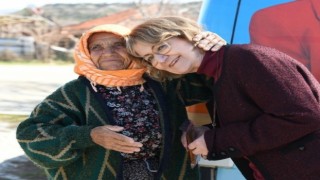 Başkan Çelik; “Bayramlar yardımlaşma ve paylaşmanın simgesidir”