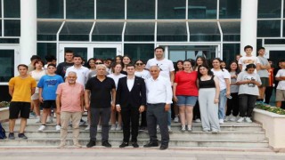 Başkan Mandalinciden mezun olduğu okula ziyaret