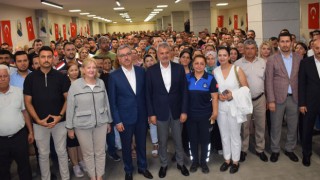 Başkan Öntürk, Belediye Personeliyle Bayramlaştı