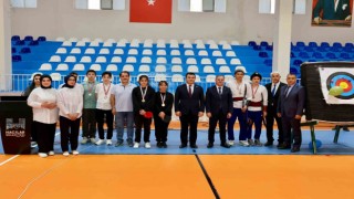 Başkan Özdoğan: Hacılar spor salonumuz yeniden hayat buldu