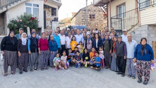 Başkan Vahap Seçer, Silifkeli Vatandaşlarla Buluştu