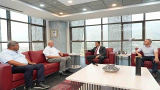 Başkan Zeyrek: “Üreticinin yüzünü güldürmemiz lazım”