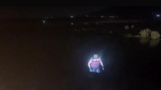 Batman Çayında mahsur kalan iki kardeş kurtarıldı
