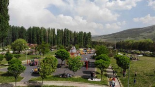 Bayburtta piknik alanları doldu