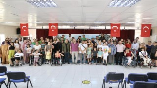 BBKT, BTO Özel Eğitim Uygulama Okulunda tiyatro sahneledi
