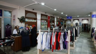 Belediyeden İhtiyaç Sahiplerine Giyim Desteği