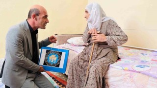 Belediyeden yaşlılara Kurban Bayramı ziyareti