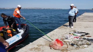 Beylikdüzü sahilinde kıyı ve deniz dibi temizliği yapıldı