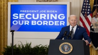 Biden'dan ABD-Meksika sınırındaki yasadışı geçişleri engellemek için kararname
