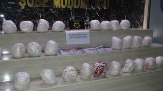 Bitliste 26 kilo metanfetamin ele geçirildi
