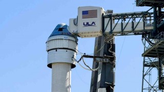 Boeingin Starliner mekiği ilk kez mürettebatlı şekilde fırlatıldı