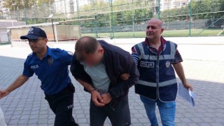 Boğazından bıçaklandığı mesajını komşu kadına atıp yardım istedi