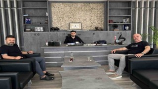 Bülent Uygun, Bursaspor Başkanı Enes Çeliki ziyaret etti