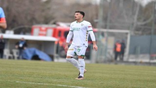 Bursasporun 19 yaşındaki futbolcusu Hasan Sabri Karaca futbolu bıraktı