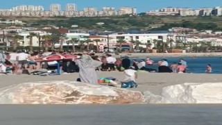 Büyükçekmece sahilinde 16 yaşındaki çocuk boğularak hayatını kaybetti