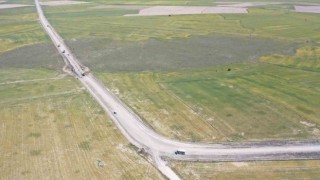 Büyükşehirden Yamula Barajına kıyısı olan 3 mahalleye ulaşımı sağlayan yolda 36 milyon TLlik çalışma
