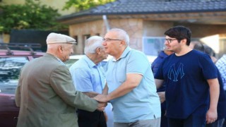 Çamelinde geleneksel bayramlaşmalar yaşatılıyor