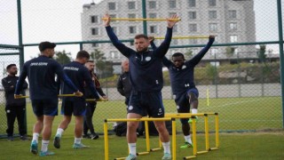 Çaykur Rizespor, Erzurumda yeni sezon hazırlıklarına devam ediyor