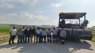 Ceyhanda İnönü Mahallesinin 30 yıllık yol sorunu tarihe karışıyor