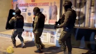 DEAŞın Türkiyedeki kirli para trafiği deşifre oldu: Döviz bürolarına ve dış ticaret firmalarına baskın