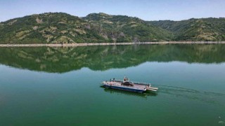 Denize kıyısı olmayan Tokatta feribota binip Orduda iniyorlar