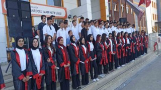 Devrekte İmam Hatiplilerden mezuniyet sevinci