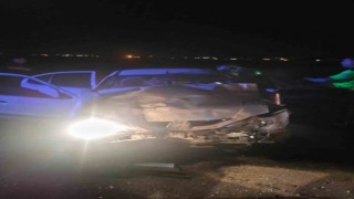 Diyarbakırda iki otomobilin çarpıştığı kazada 4 kişi yaralandı