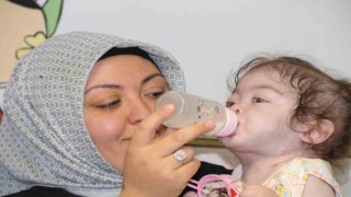 Doğduktan 1 gün sonra ameliyata alınan bebek sağlığına kavuştu