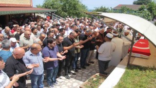 Doktor Senaya gözyaşı