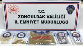 Dur ihtarına uymayan araçtan uyuşturucu çıktı