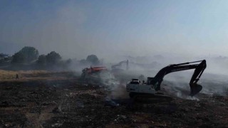 Düzcede 25 dönümlük eski çöp toplama alanında korkutan yangın
