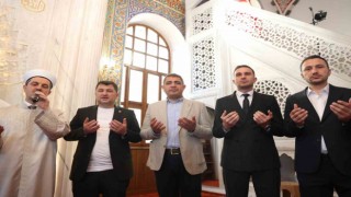 Düzcede kurban bayramı kutlamaları camide başladı