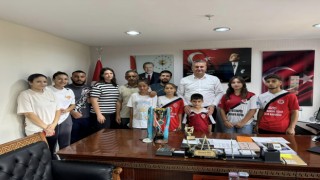 Düziçi'nde Başarılı Sporcular Başkan İba Tarafından Kabul Edildi
