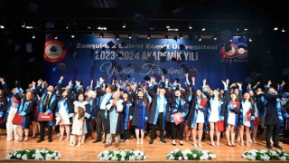 Eczacılık Fakültesi mezunları için yemin töreni düzenlendi