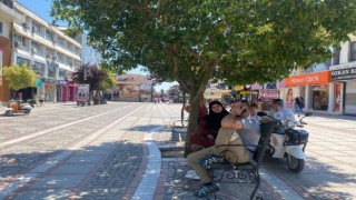 Edirnede sıcak hava kavurdu, cadde ve sokaklar boş kaldı