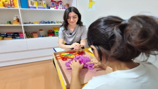 Efelerden çocuklara oyun terapisi ile psikolojik destek