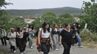 Egeli genç sosyologlardan köylere uygulama gezisi
