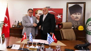 Egenin iki yakasından kardeşkentlik protokolü