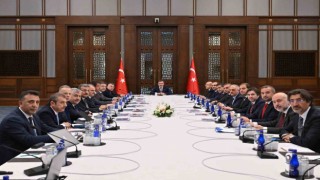 EKK: “Uygulamaya aldığımız kamuda tasarruf ve verimlilik paketiyle daha da güçlendireceğimiz mali disiplin, dezenflasyon sürecine destek olmaya devam edecektir”