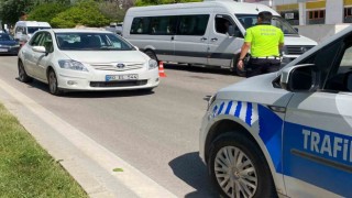 Elazığda otomobilin çarptığı yaya yaralandı
